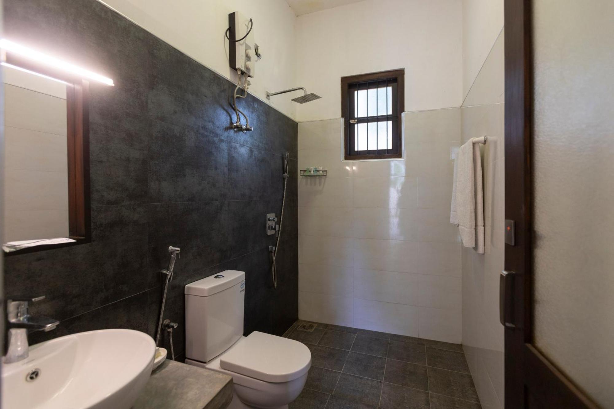 Coastal Villa מיריסה מראה חיצוני תמונה